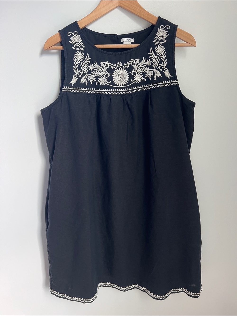 J. Crew | Black Sleeveless Dress with White Floral Embroidery Size L